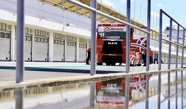 人性化和專 人性化和專